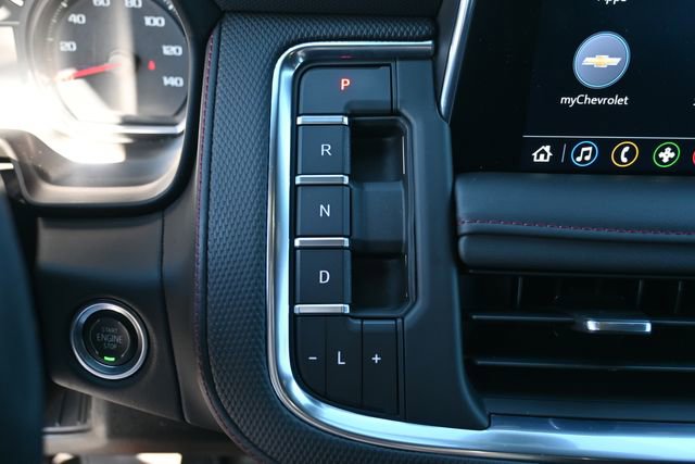 Used 2021 Chevrolet Suburban RST w/ Luxury Package image 24