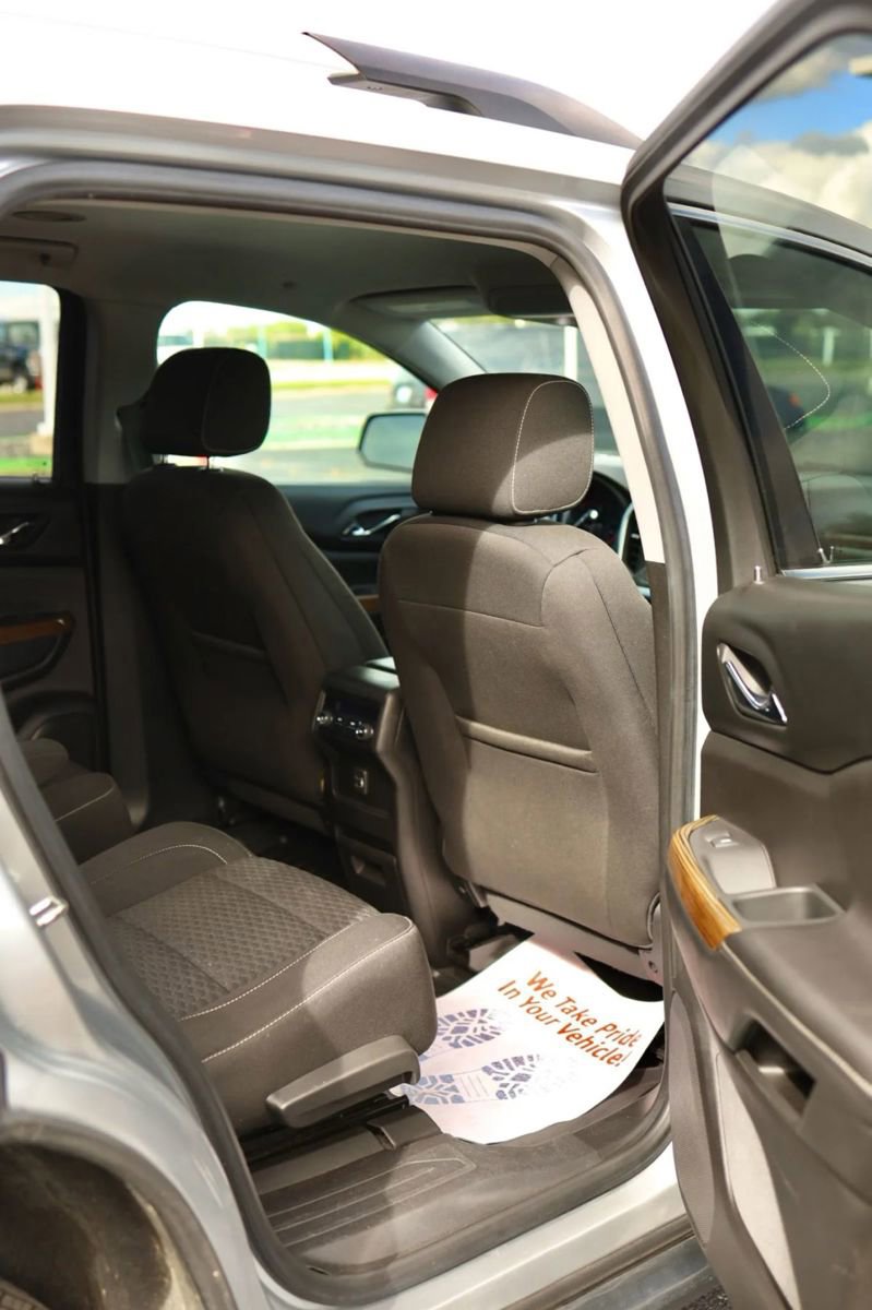 Used 2018 GMC Acadia SLE image 34