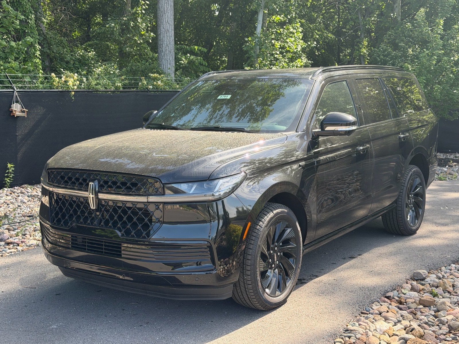 New 2026 Lincoln Navigator Reserve w/ Jet Appearance Package