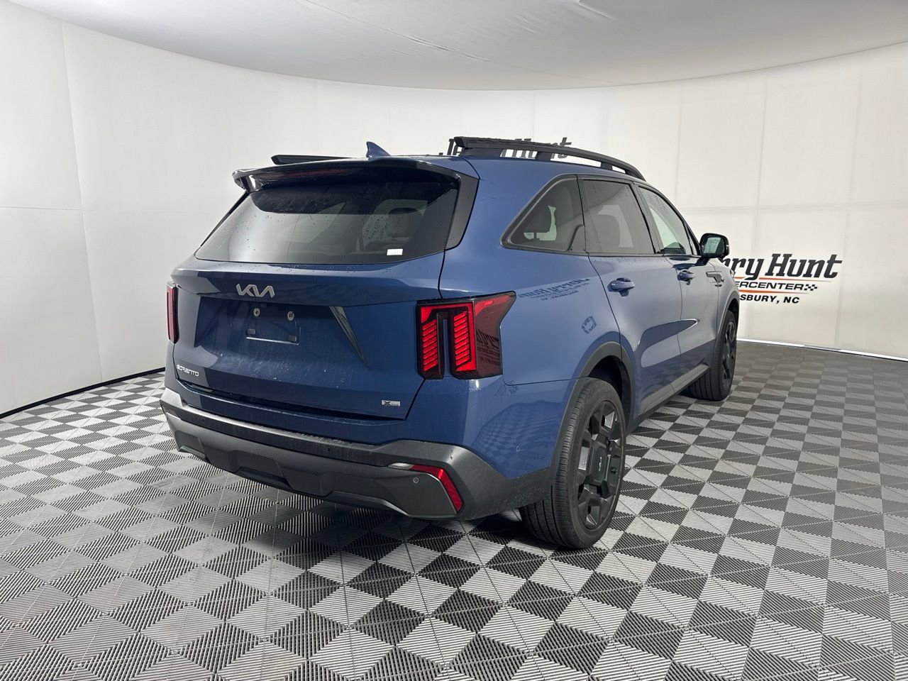 Used 2024 Kia Sorento SX image 9