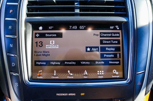 Used 2016 Lincoln MKX Reserve w/ Climate Package AWD/4WD image 17