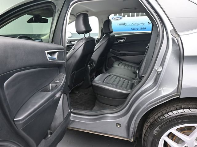 Used 2024 Ford Edge SEL image 9
