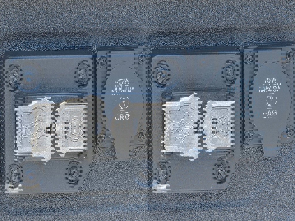 New 2025 RAM 3500 Limited image 32