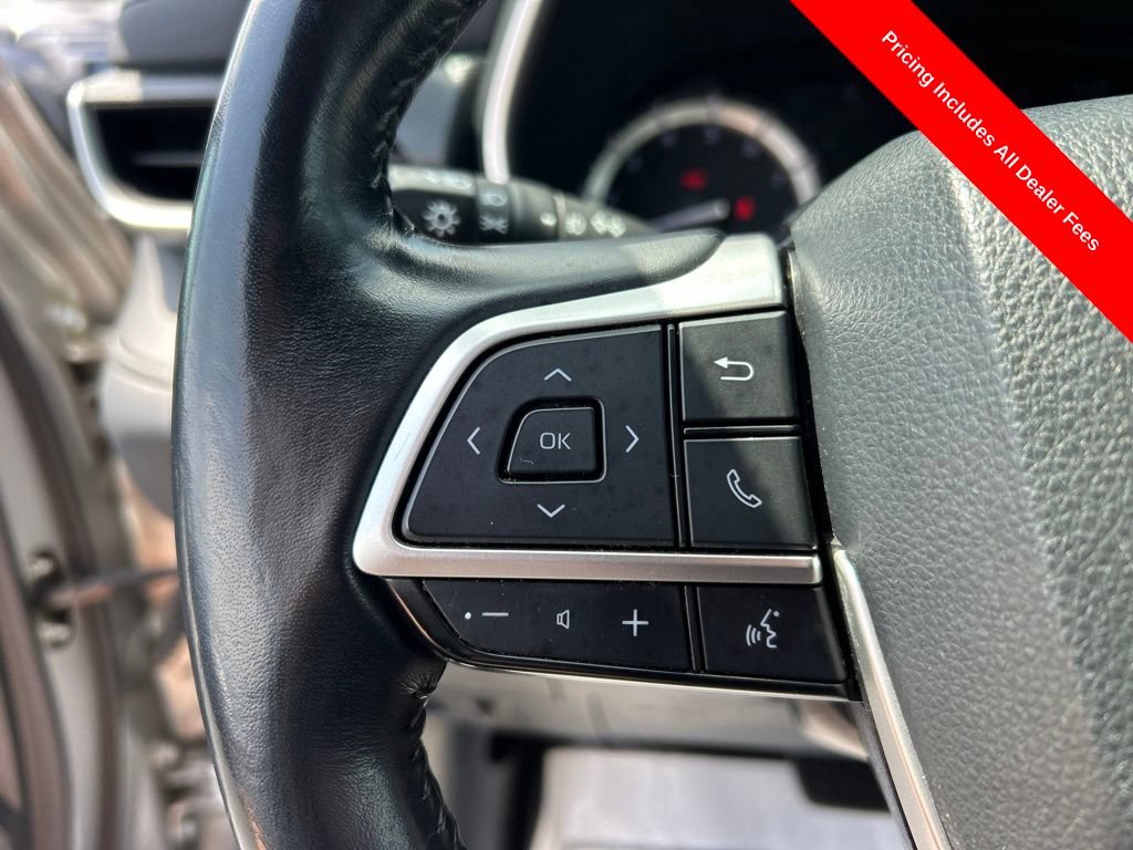Used 2022 Toyota Highlander XSE FWD image 8