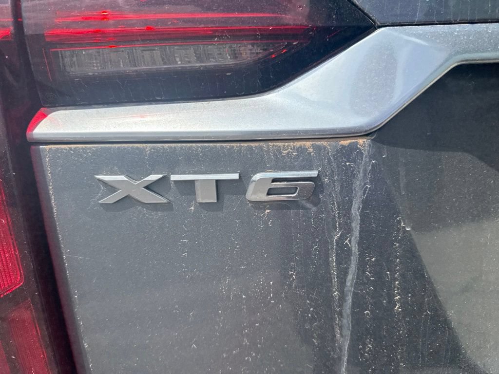 Used 2020 Cadillac XT6 Premium Luxury FWD image 8