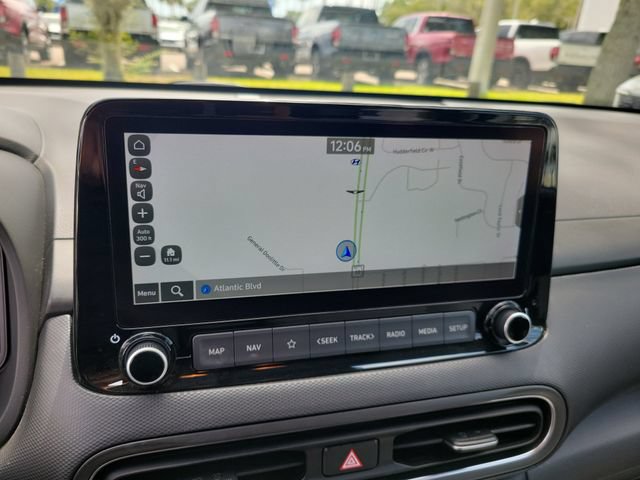 Used 2022 Hyundai Kona Limited AWD/4WD image 32
