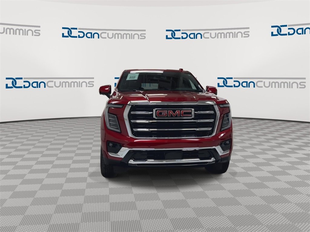 Used 2025 GMC Yukon Elevation w/ LPO, Floor Liner Package image 3