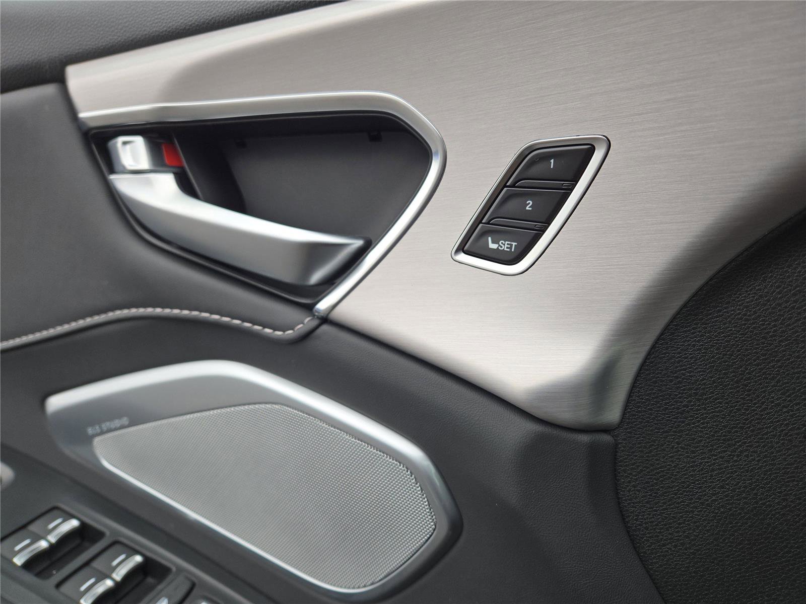 New 2026 Acura RDX SH-AWD w/ Technology Package image 18