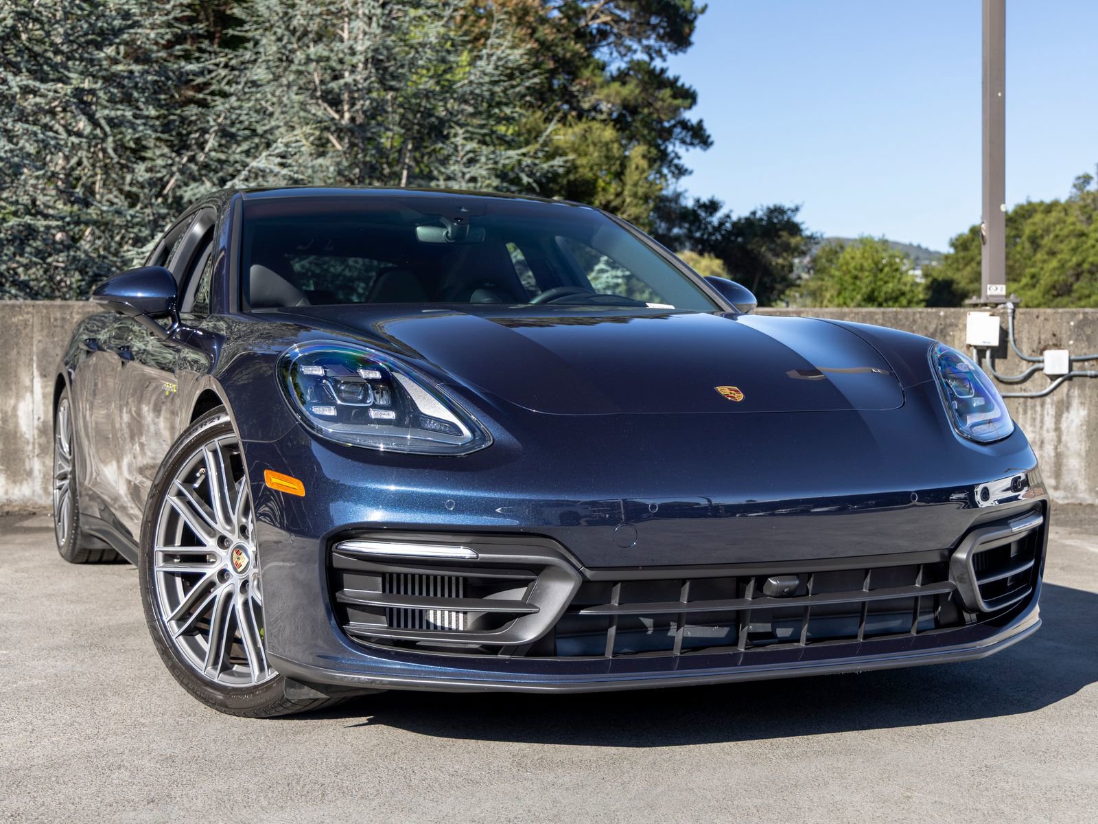Certified 2022 Porsche Panamera 4S AWD/4WD image 9
