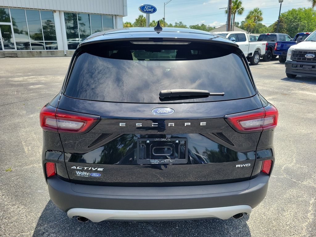 Used 2024 Ford Escape Active AWD/4WD image 10