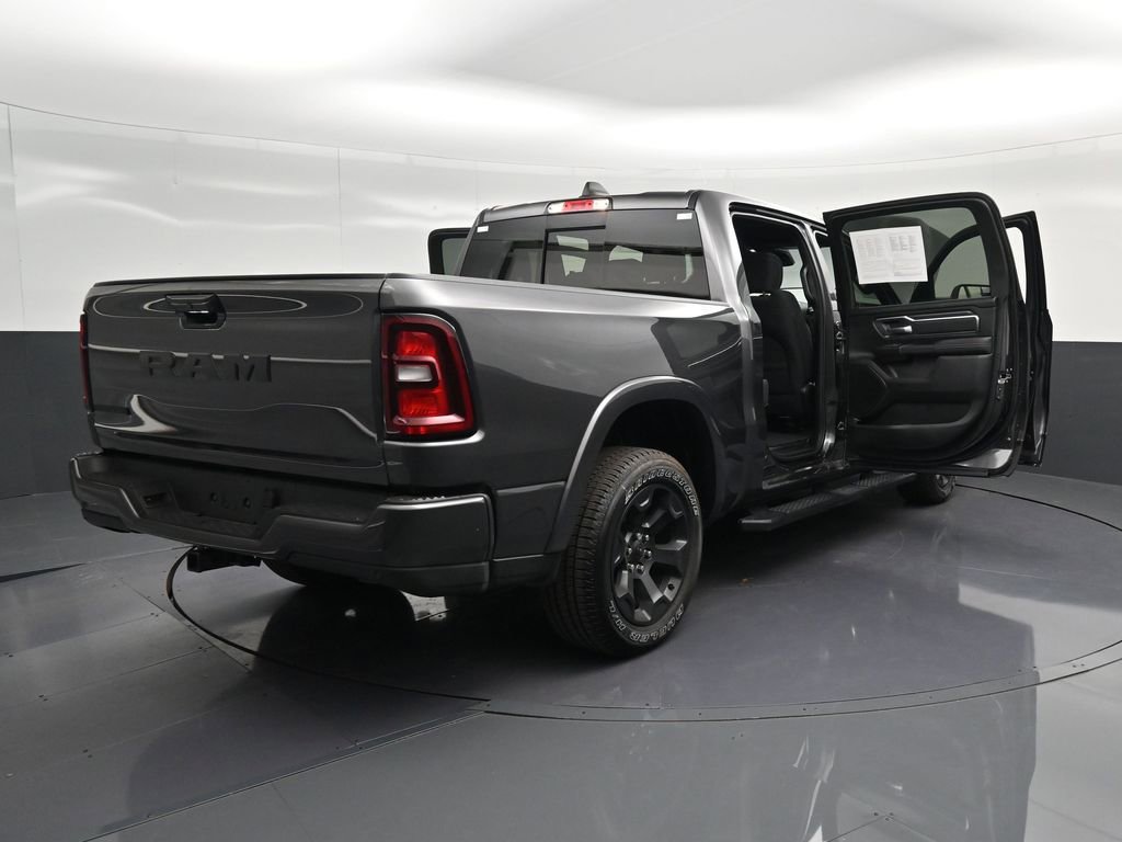 Used 2025 RAM 1500 Big Horn RWD image 36