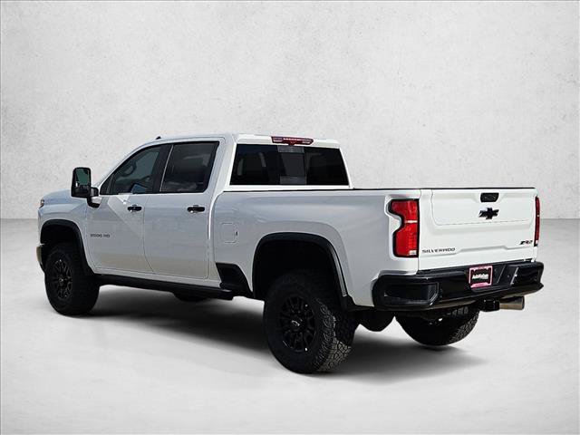 New 2026 Chevrolet Silverado 2500 ZR2 AWD/4WD image 9