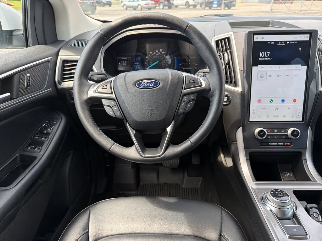 Used 2023 Ford Edge SEL w/ Convenience Package AWD/4WD image 10