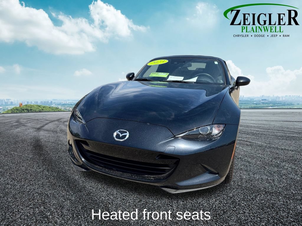 Used 2023 MAZDA MX-5 Miata Grand Touring RWD image 8