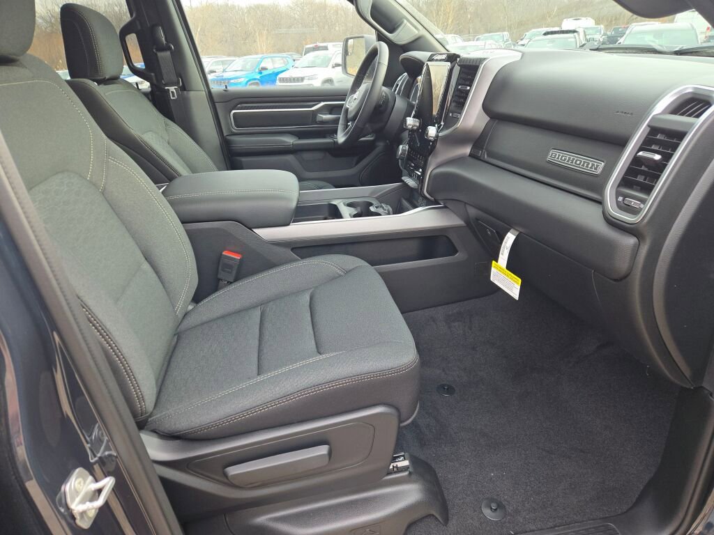New 2026 RAM 1500 Big Horn w/ Night Edition image 6