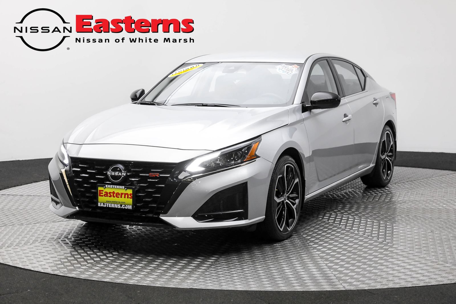 Used 2023 Nissan Altima 2.5 SR