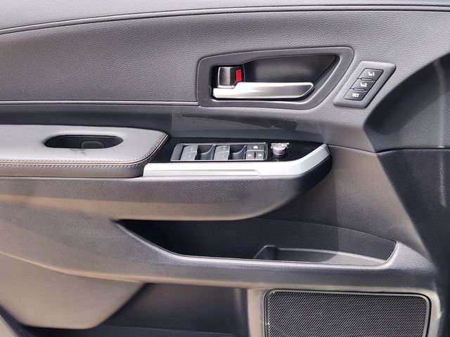 New 2026 Toyota Sienna Platinum AWD/4WD image 18