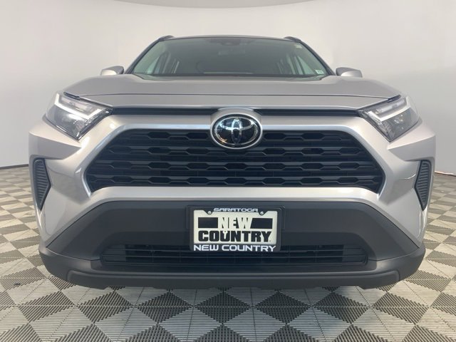 Used 2023 Toyota RAV4 XLE image 2