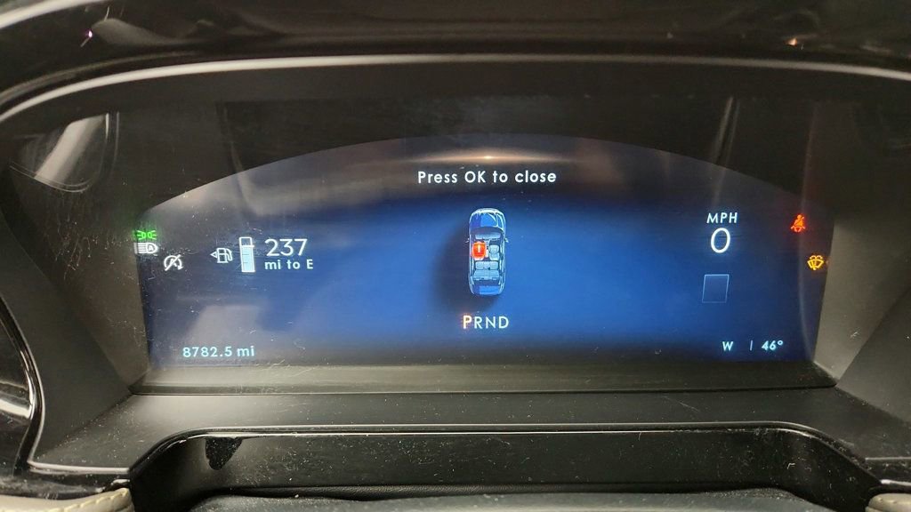 Used 2025 Lincoln Corsair Reserve AWD/4WD image 13