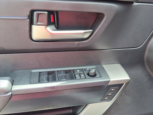 Used 2026 Toyota Sequoia Platinum AWD/4WD image 15