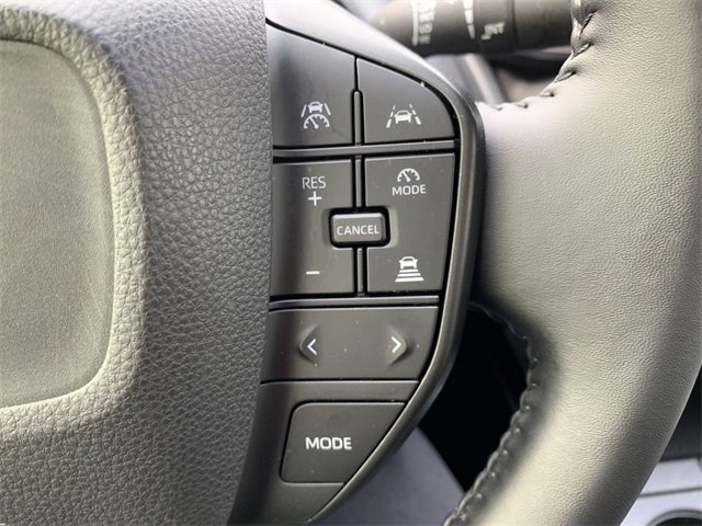 Used 2024 Toyota Prius LE image 28