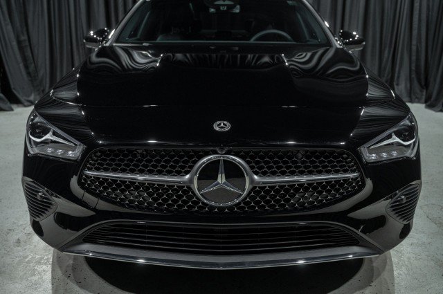 Used 2026 Mercedes-Benz CLA 250 image 2
