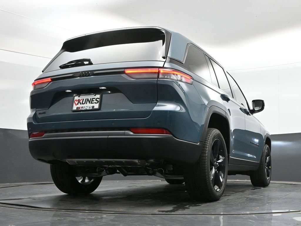 New 2027 Jeep Grand Cherokee Limited AWD/4WD image 43
