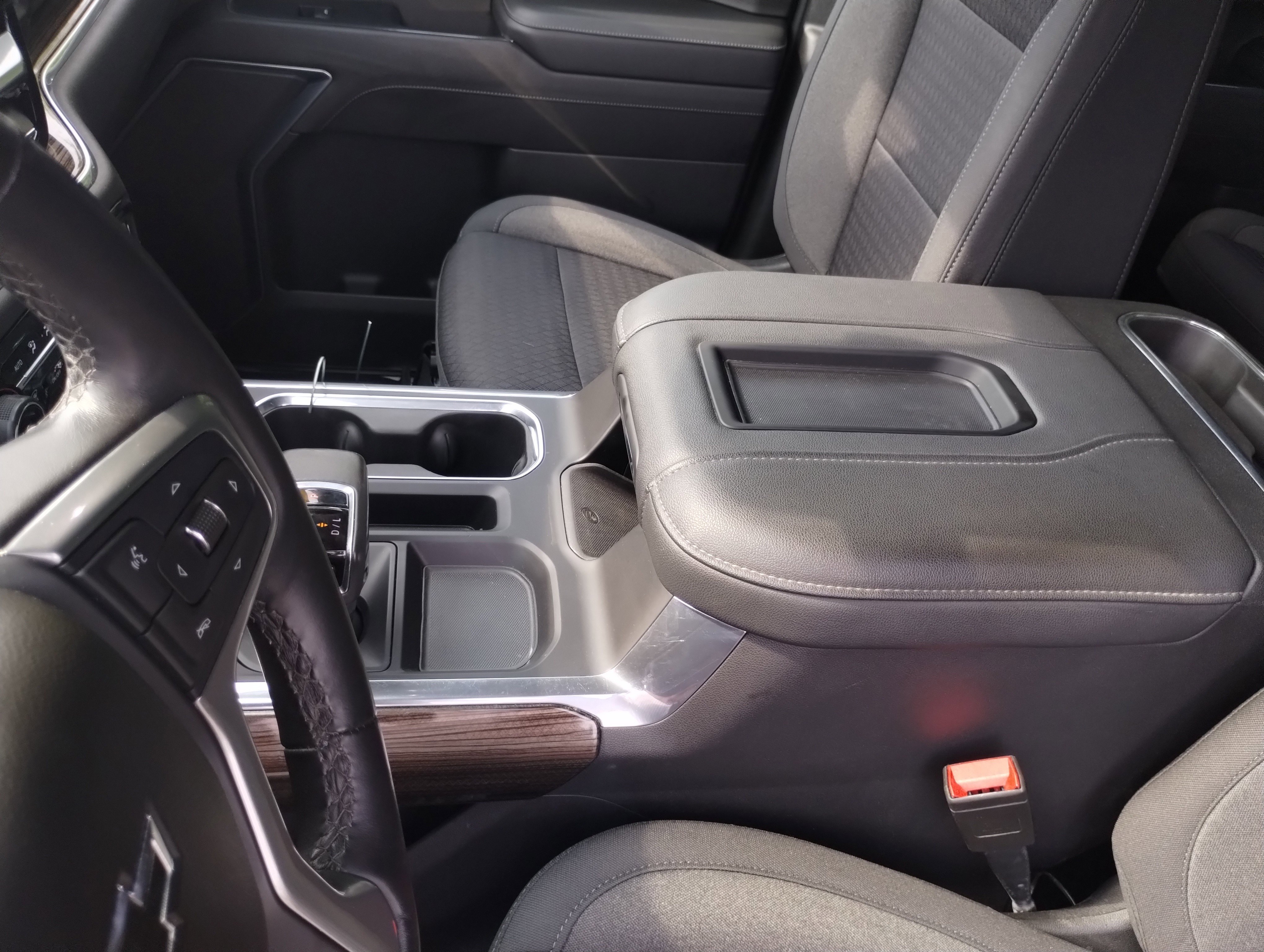 Used 2022 Chevrolet Silverado 1500 LT Trail Boss image 14