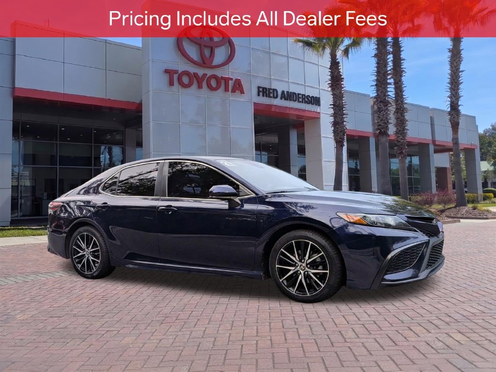 Used 2021 Toyota Camry SE