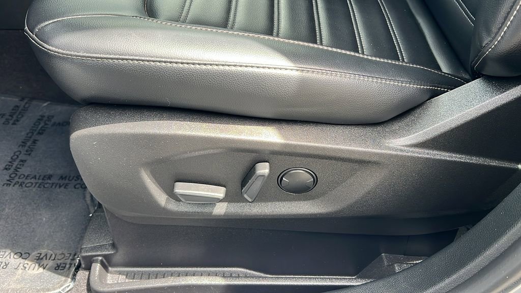 Certified 2023 Ford Edge SEL w/ Convenience Package AWD/4WD image 16