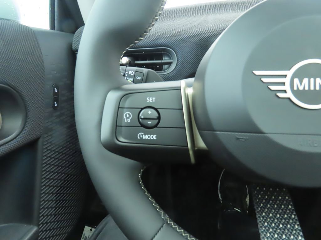 Used 2026 MINI Cooper S FWD image 12