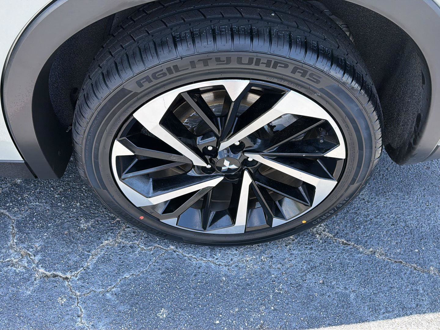 Used 2024 Mitsubishi Outlander SE FWD image 38