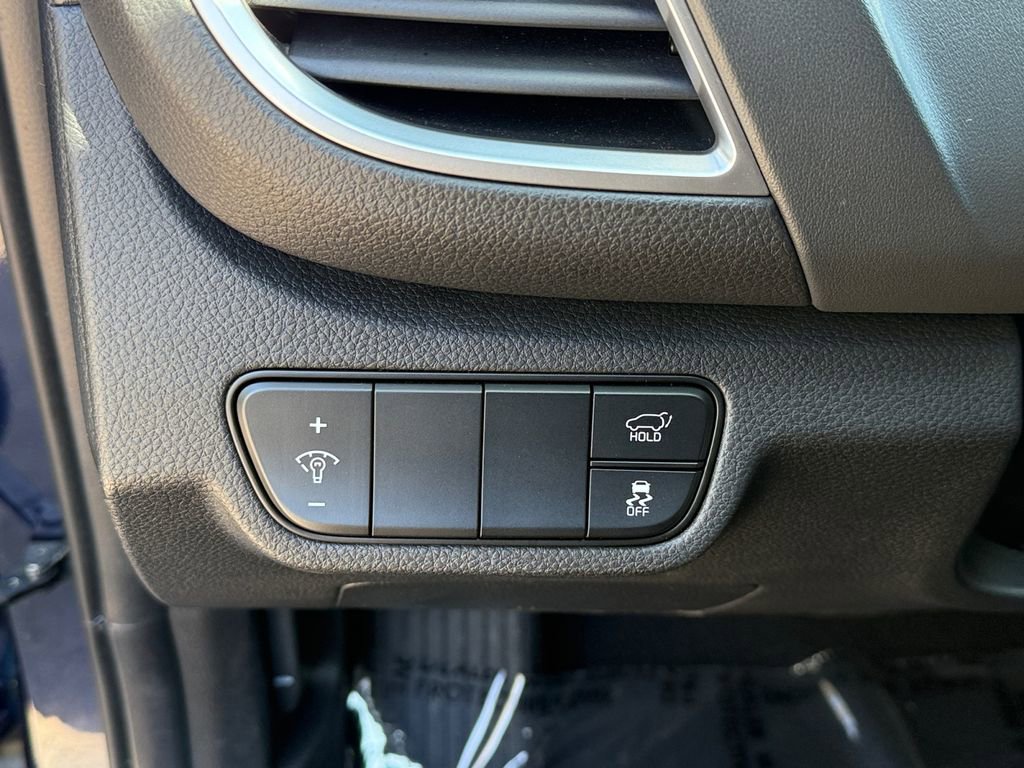 Certified 2024 Kia Seltos SX w/ SX Sunroof Package image 10