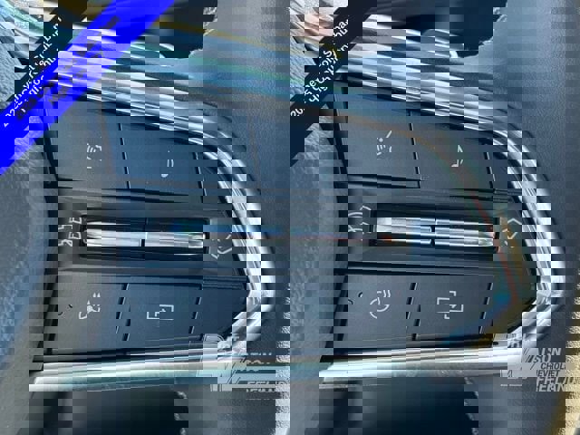 New 2025 Chevrolet Suburban High Country image 16