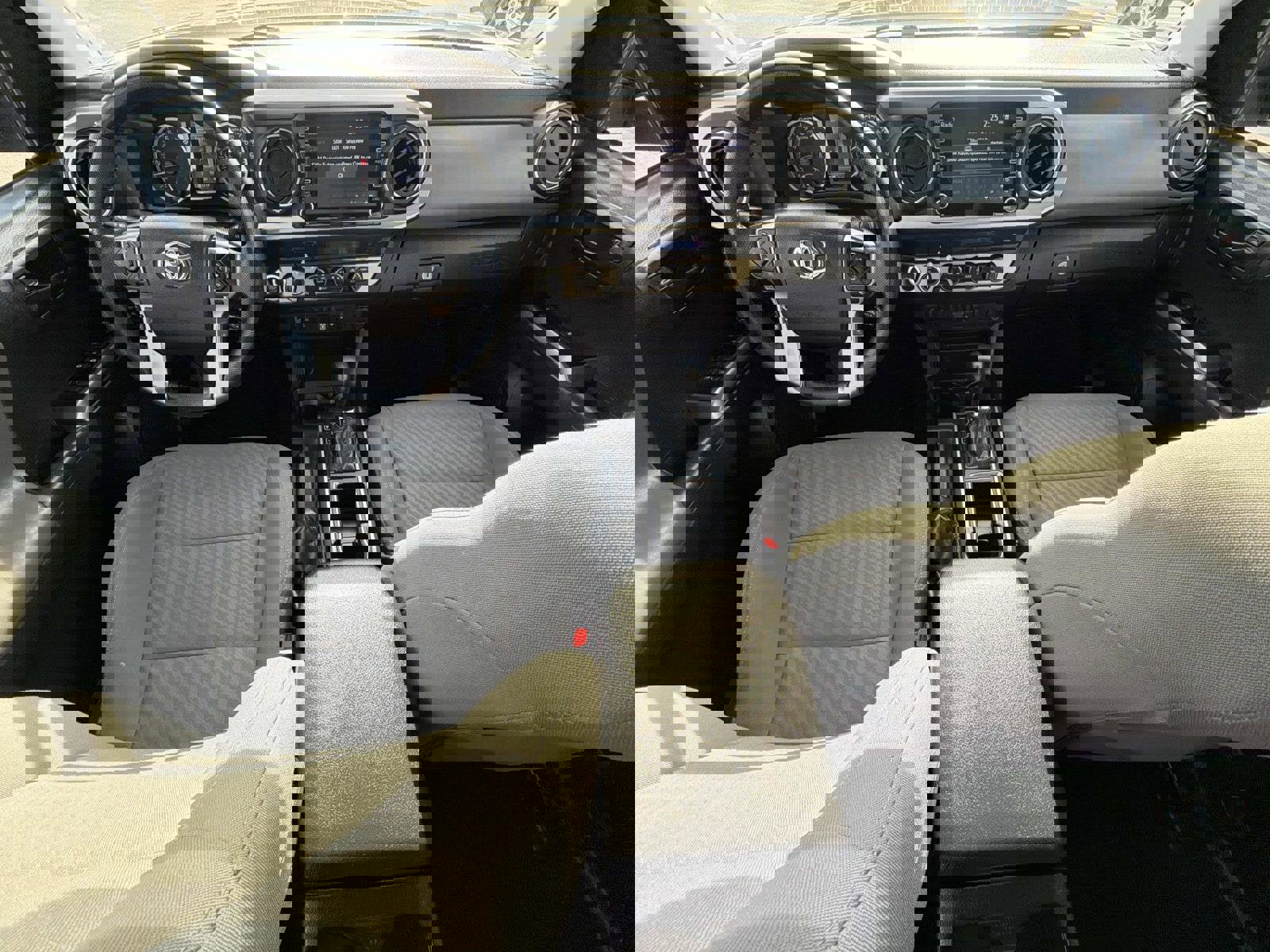 Used 2023 Toyota Tacoma SR5 image 2