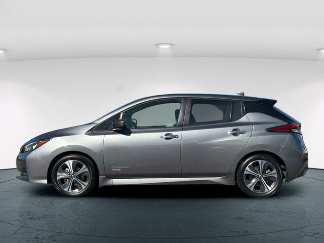 Used 2019 Nissan Leaf SV w/ SV Technology Package image 4