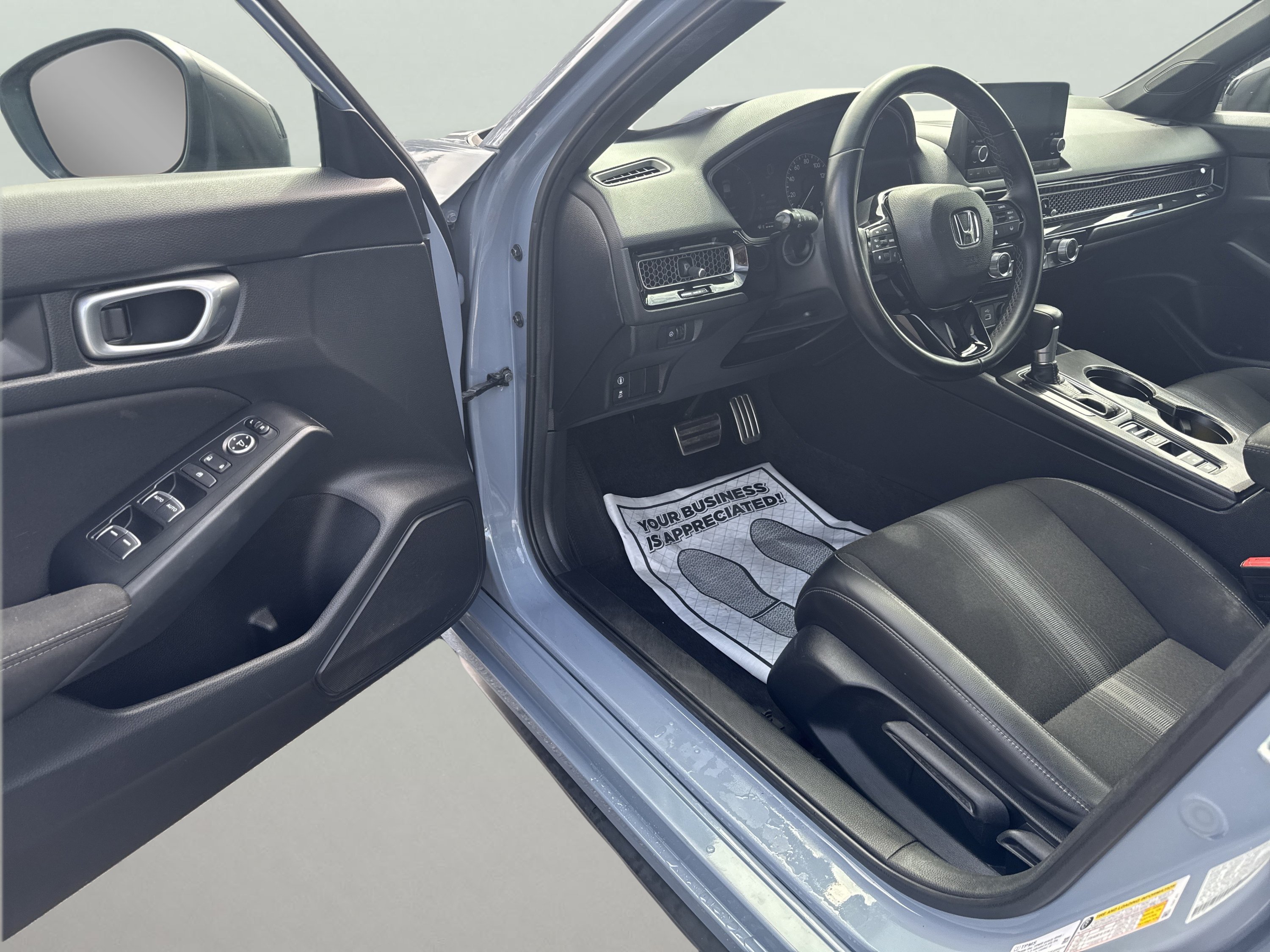 Used 2023 Honda Civic Sport image 10