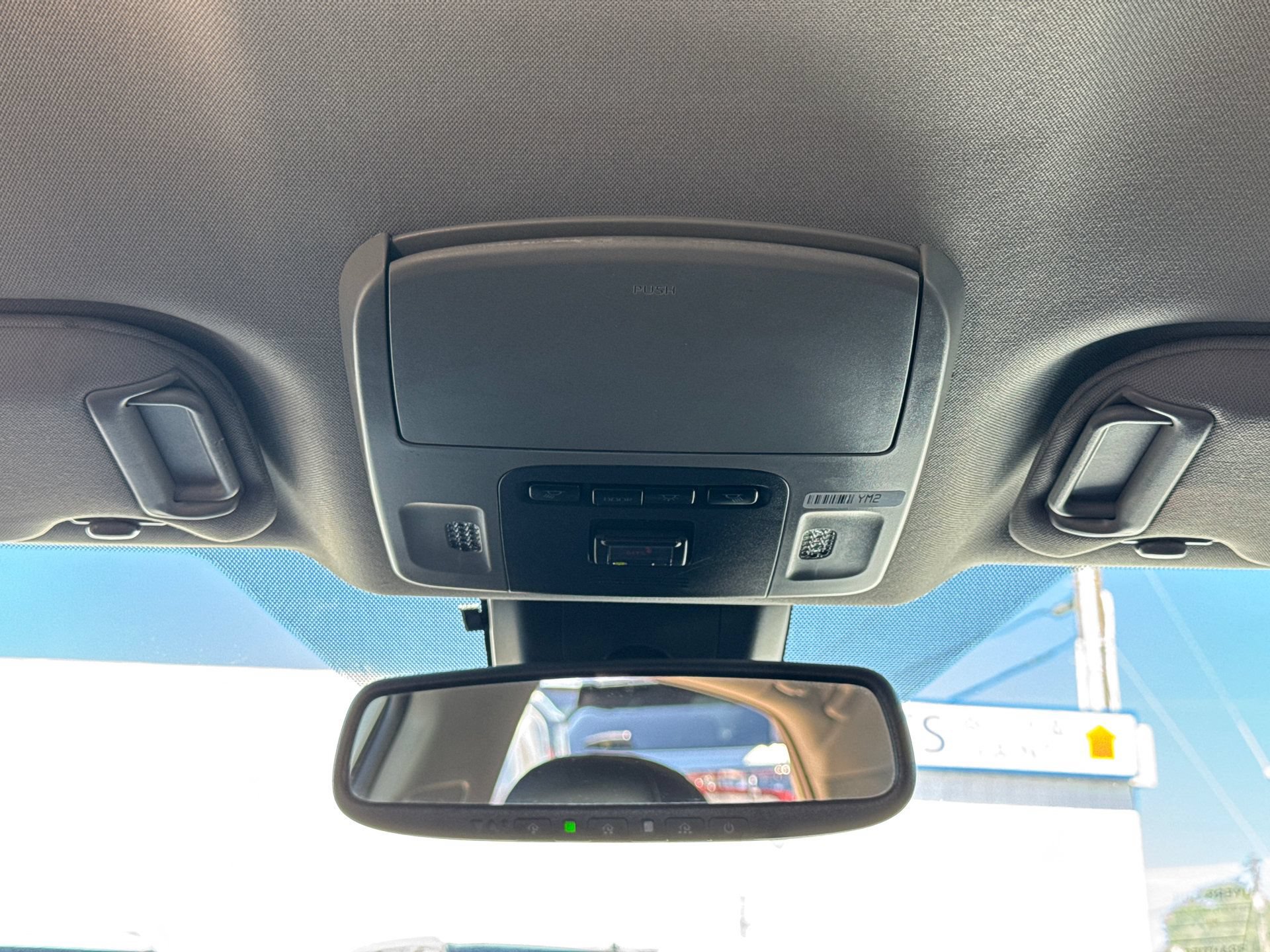 Used 2022 Toyota Camry XSE FWD image 18