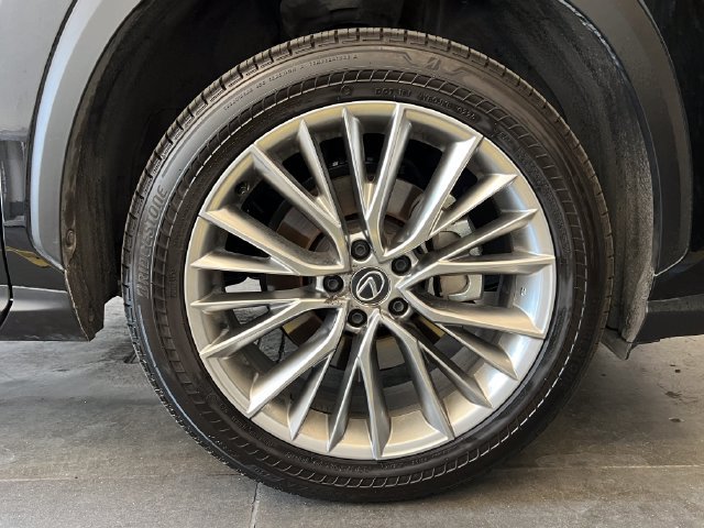Used 2025 Lexus NX 350h AWD w/ Accessory Package (2T) image 12