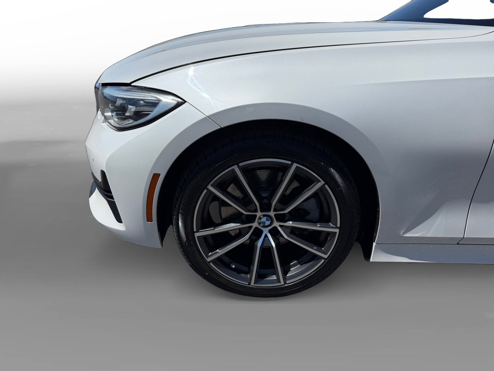 Used 2019 BMW 330i Sedan w/ Convenience Package RWD image 9