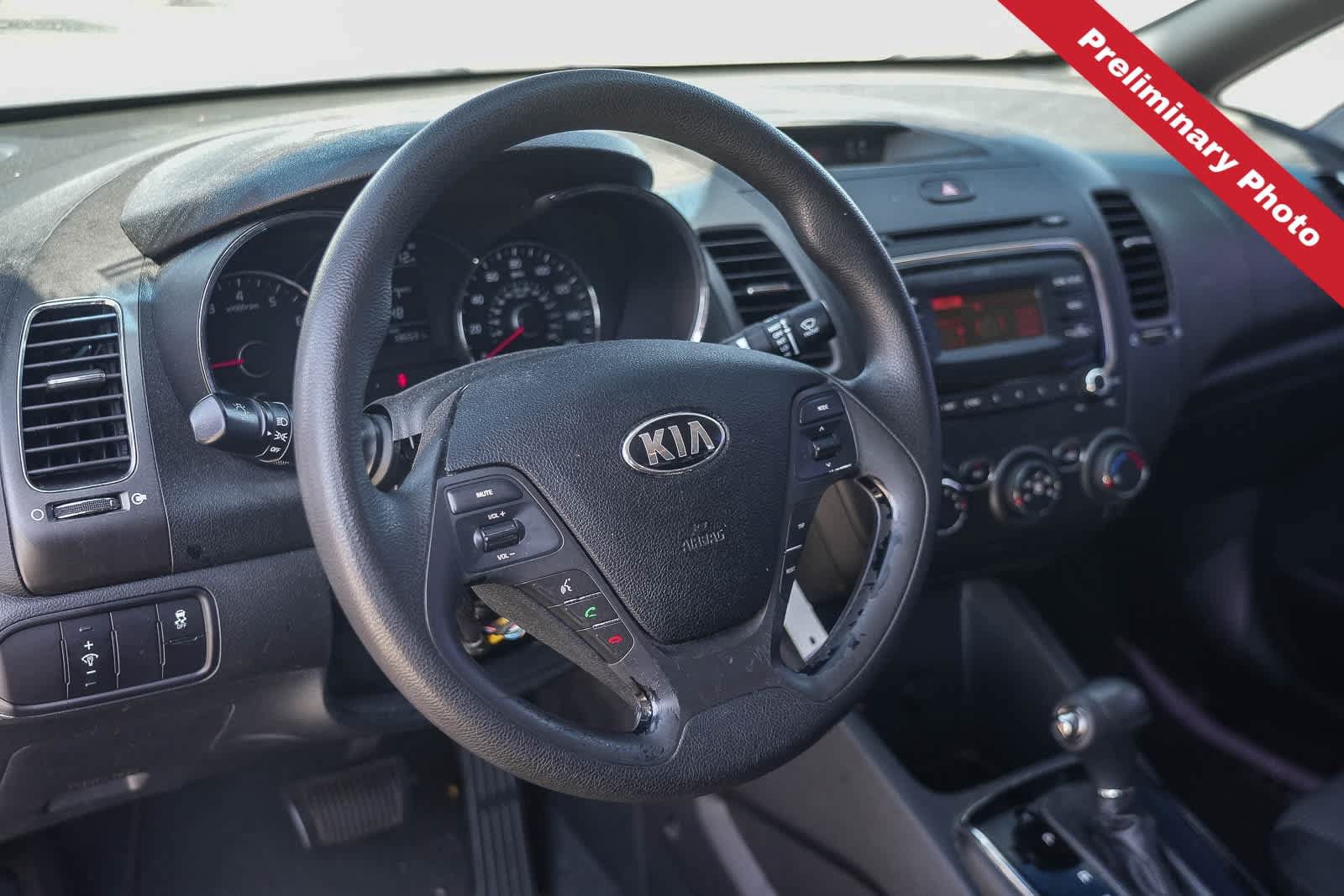 Used 2017 Kia Forte LX FWD image 15