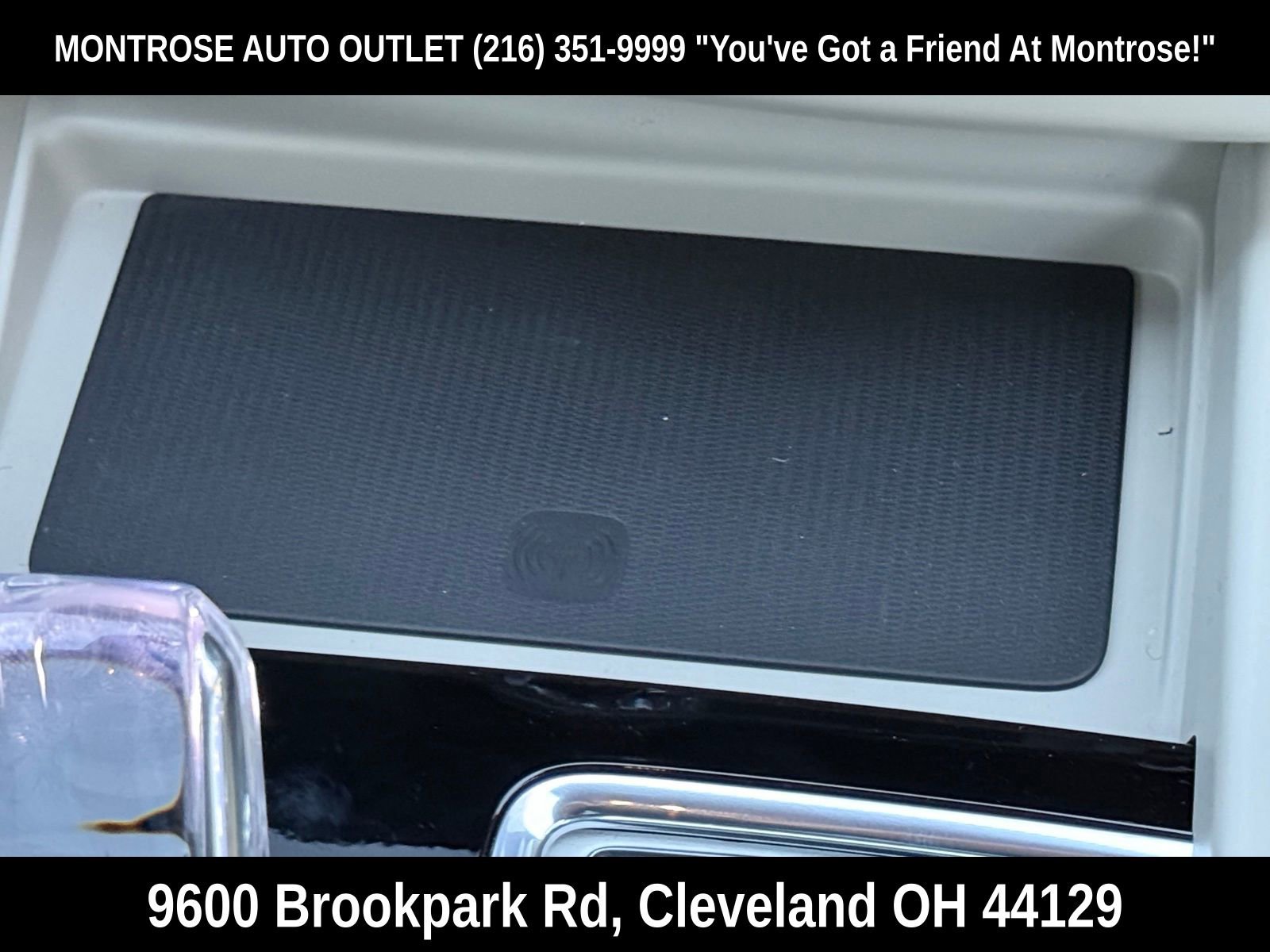 New 2026 Volvo XC60 T8 Ultra w/ Protection Package Premier image 27