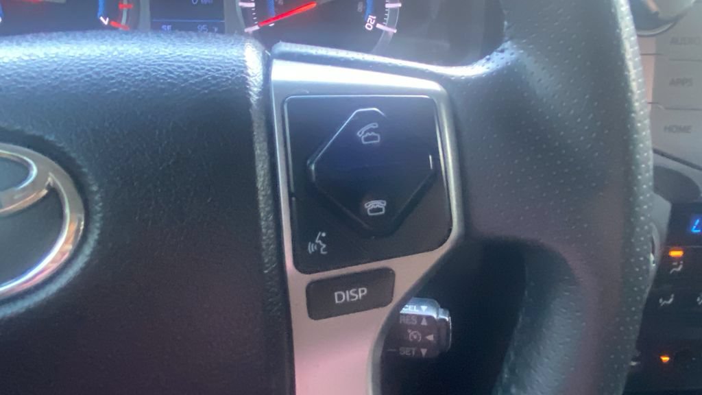 Used 2015 Toyota 4Runner Limited AWD/4WD image 23