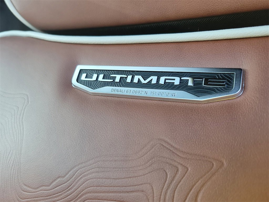 New 2025 GMC Sierra 3500 Denali Ultimate image 25