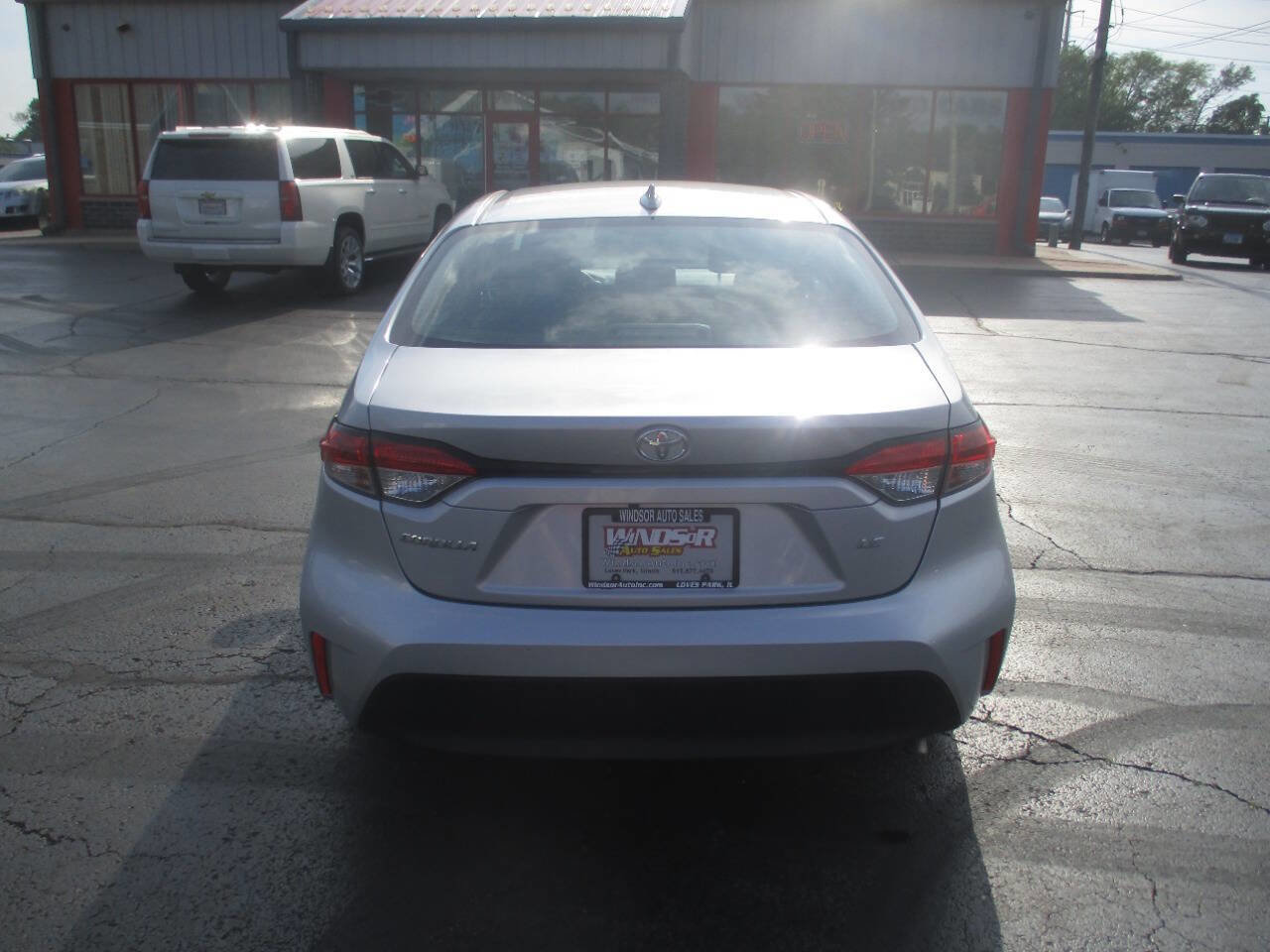 Used 2024 Toyota Corolla LE image 7