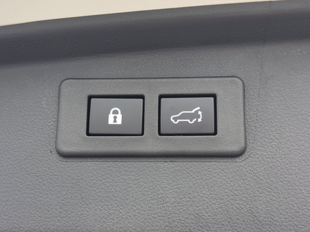 Certified 2025 Subaru Outback Onyx Edition XT w/ Popular Package #2 AWD/4WD image 10