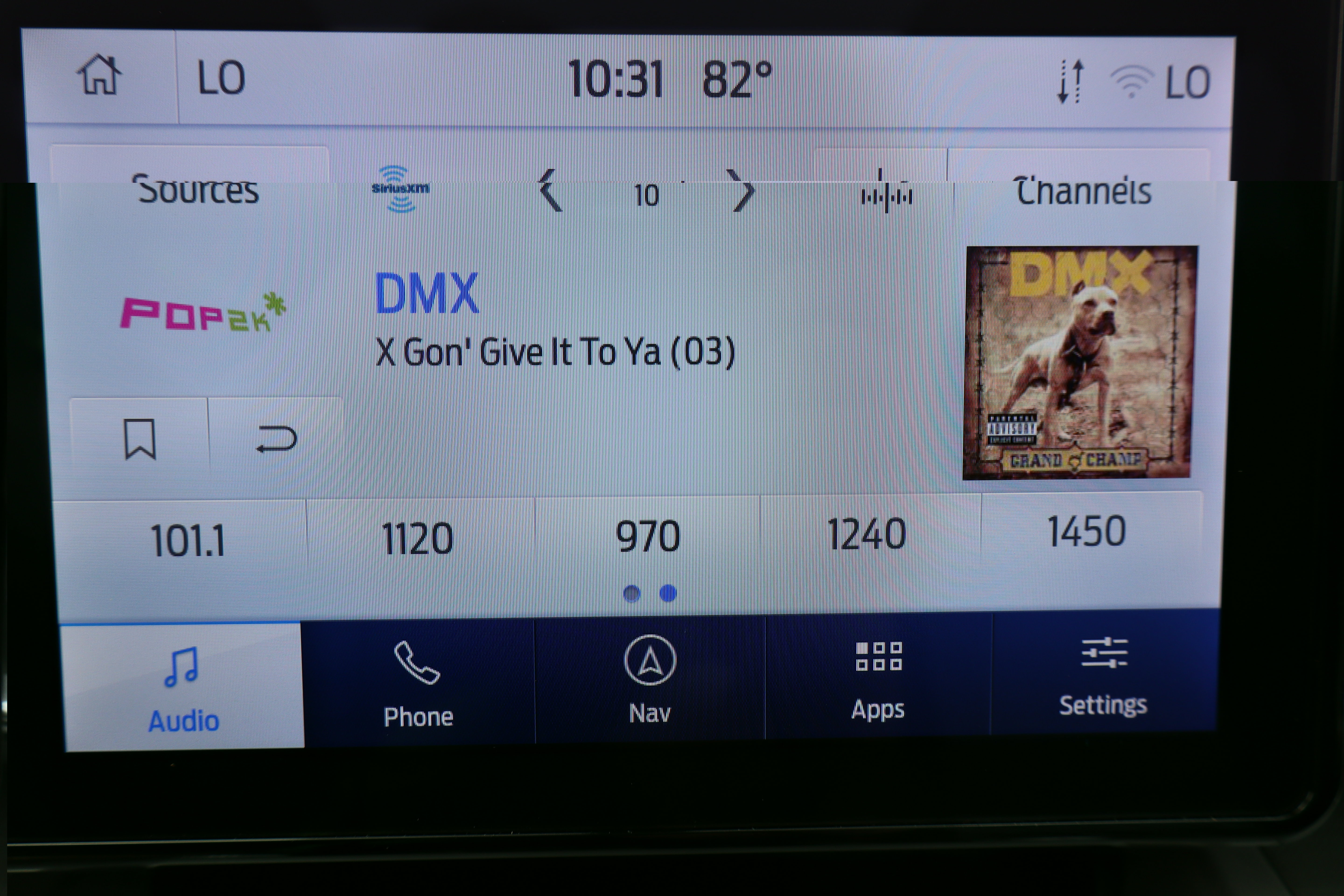 Used 2023 Ford Explorer XLT w/ Equipment Group 202A AWD/4WD image 21
