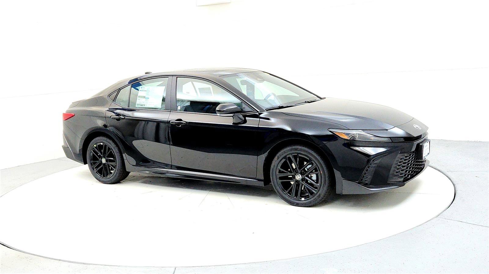 New 2026 Toyota Camry SE image 7