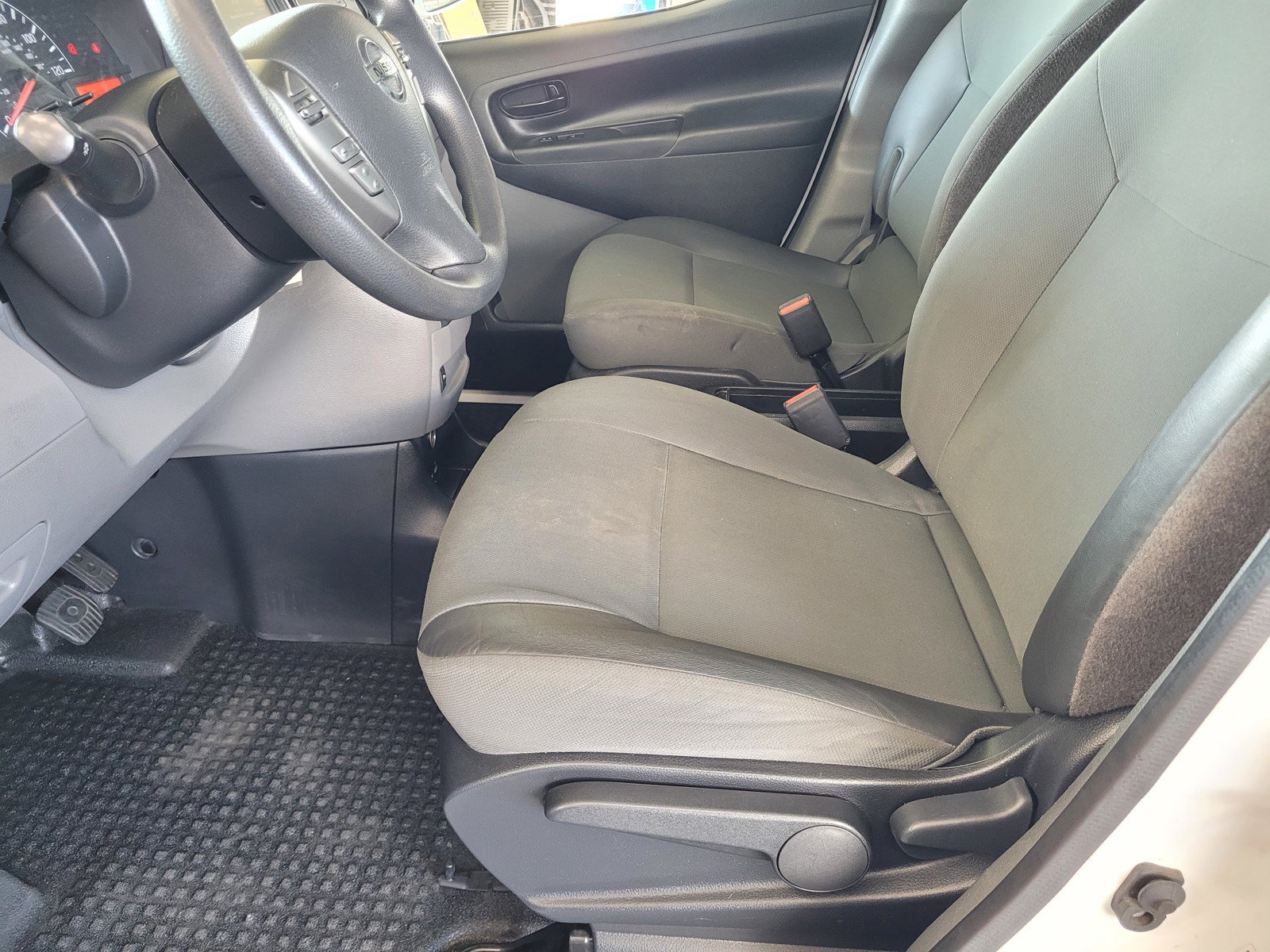 Used 2021 Nissan NV200 SV w/ Back Door Glass Package FWD image 18