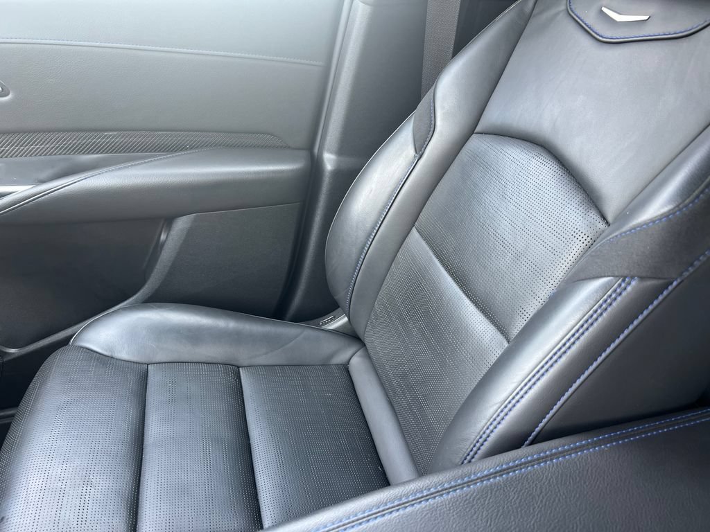 Certified 2024 Cadillac XT4 Sport AWD/4WD image 31
